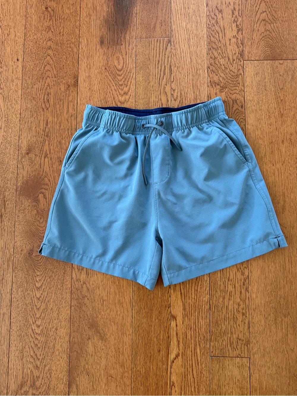 Vineyard Vines Performance Shorts